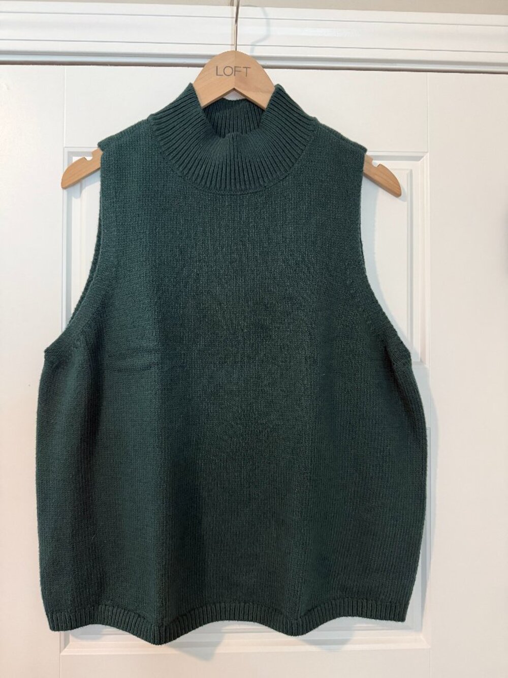 LOFT Green Sweater Shell, XL